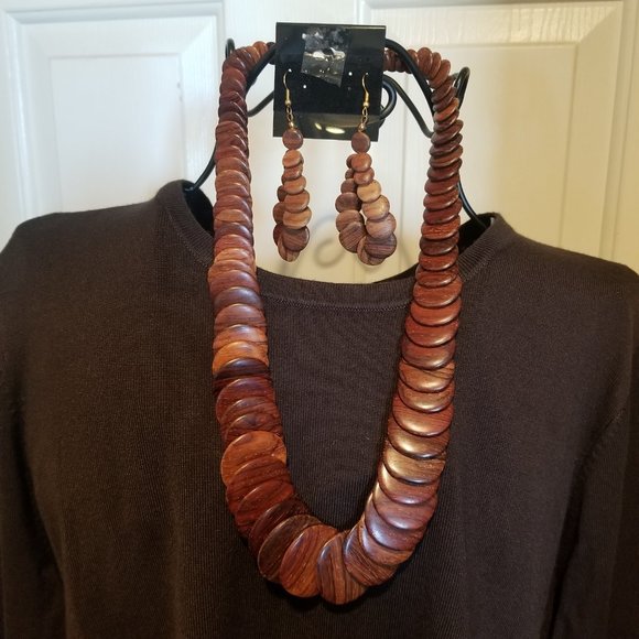 Vintage Horizon Wood Disk Graduated Bead Necklace & Wood Pierced Earrings Set - Picture 1 of 11